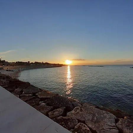 Dimora Pietra Bianca Holiday home *